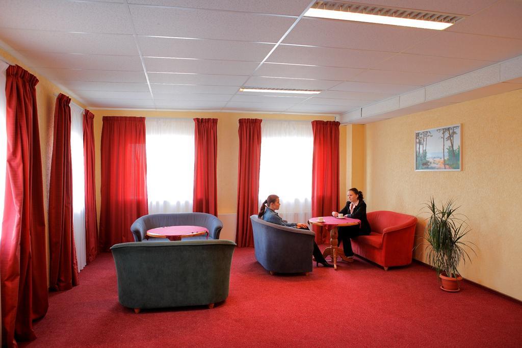 Rehe Hotel Tartu Ngoại thất bức ảnh
